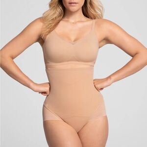 Honeylove SuperPower Brief - Sand - Size Large